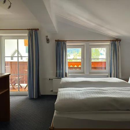 Anja Alt Daire Filzmoos